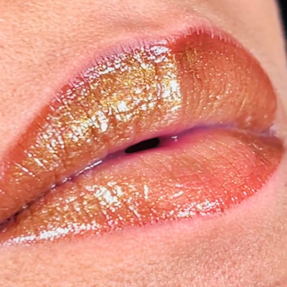 Gold Goddess Lip Topper